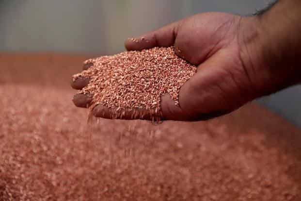 Cobre cerró al alza este viernes en la Bolsa de Metales de Londres